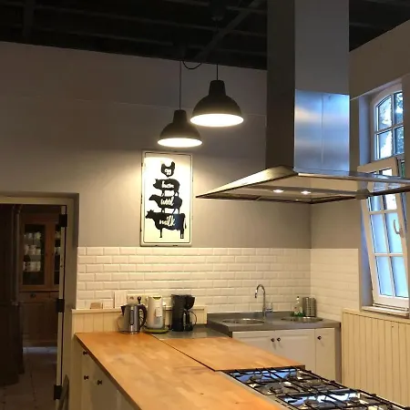 Luxurious Relaxation House In The Center Of With Large Garden, Indoor Pool Дом отдыха