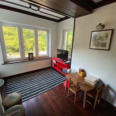 Luxurious Relaxation House In The Center Of With Large Garden, Indoor Pool Prázdninový dům *